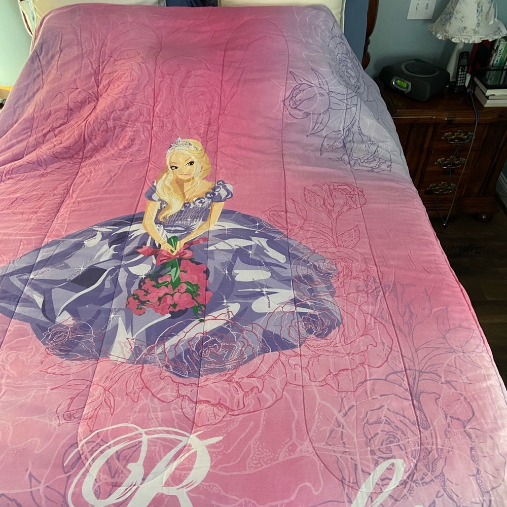 Full size Barbie comforter set
